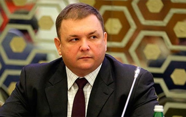 Экс-глава КСУ назвал свою отставку переворотом