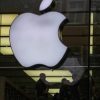На Apple подали в суд за «доведение до гомосексуализма»