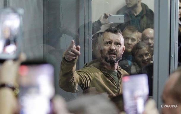 Суд перенес рассмотрение жалобы на арест фигуранта дела Шеремета