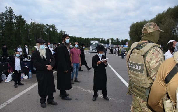 В еврейской общине объяснили наплыв хасидов из Беларуси
