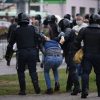 Белорусские силовики задержали более 300 митингующих — правозащитники