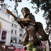 Памятник Гарри Поттеру установили в Лондоне