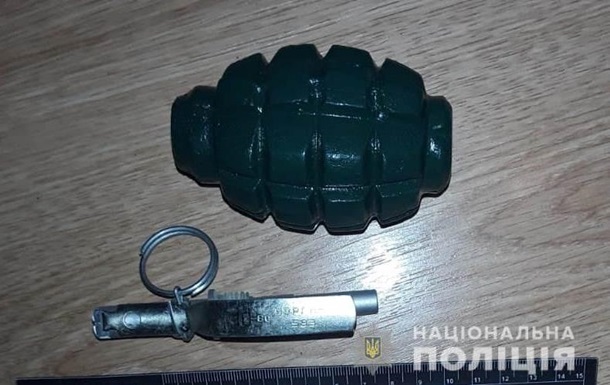 В Каменском двое детей пострадали при взрыве запала гранаты