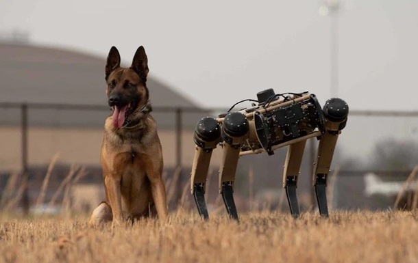 В США военные испытывают робособак Ghost Robotics