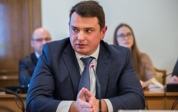 Правительство одобрило законопроект, прекращающий полномочия Сытника