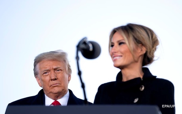 Дональд и Мелания Трамп сделали COVID-прививки в январе - СМИ