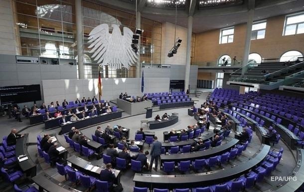 В Германии до июля продлили режим эпидемии