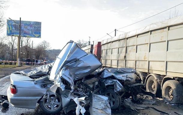 В Одесской области в ДТП погибли девушки