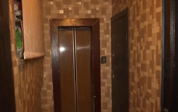 В Тернополе жители замуровали доступ к лифту