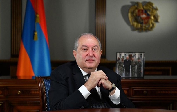 Президента Армении могут судить за двойное гражданство