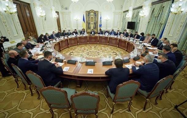 СНБО готовит санкции против облгазов Фирташа - СМИ