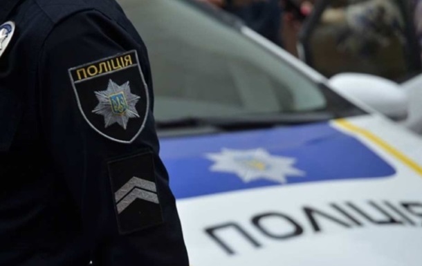 В Хмельницкой области отец наказал детей раскаленной кочергой