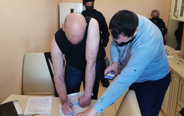 На Киевщине фермер задушил работника