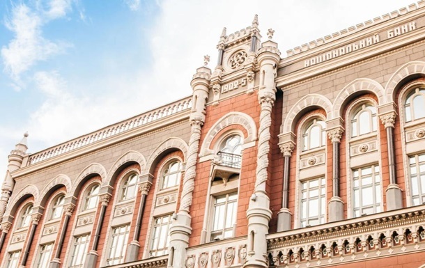 Курсы валют на 1 июня: гривна снова укрепилась
