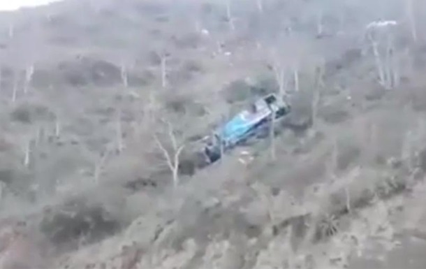 В Перу в автокатастрофе погибли 17 человек
