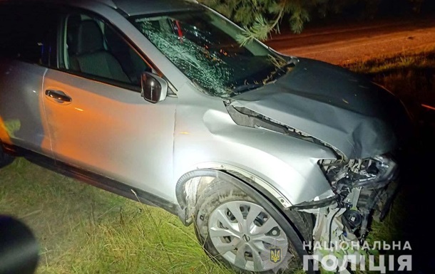 Под Ровно водитель на глазах полиции совершил ДТП и пытался сбежать