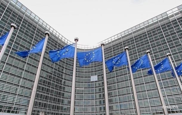 ЕК готова оставить Польшу и Венгрию без средств Евросоюза