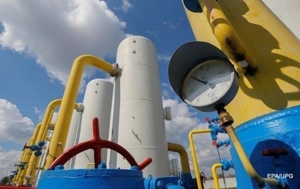Цена на газ в Европе упала ниже 1300 долларов