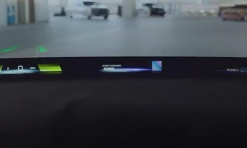 BMW показала проекционный дисплей для авто
